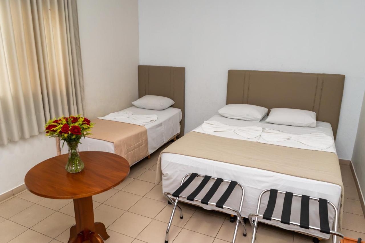 Bandeirantes Hotel Κουιαμπά Εξωτερικό φωτογραφία