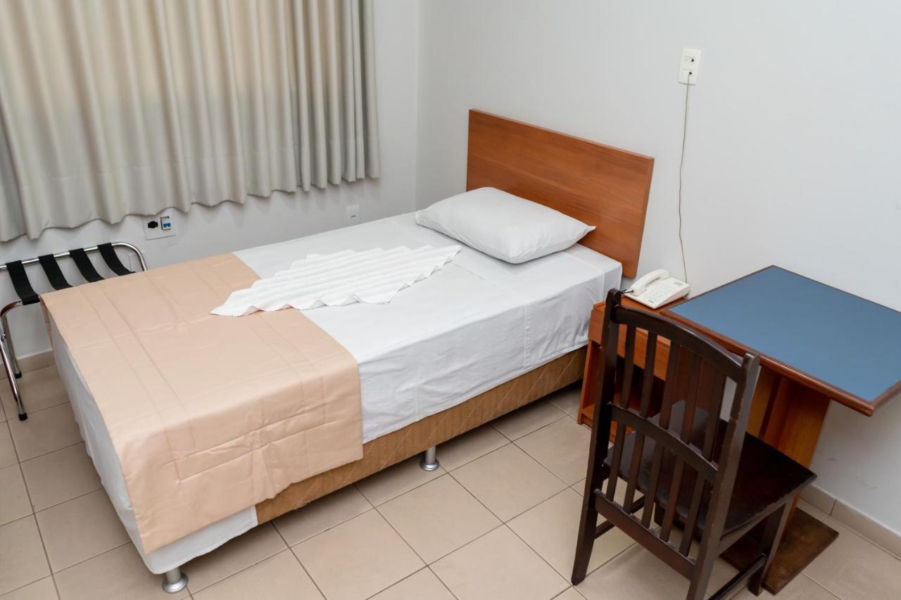 Bandeirantes Hotel Κουιαμπά Εξωτερικό φωτογραφία